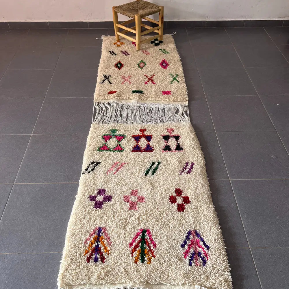 DecorBites™ Moroccan Handmade Small Beni Ouarain rug 1.10m / 80cm
