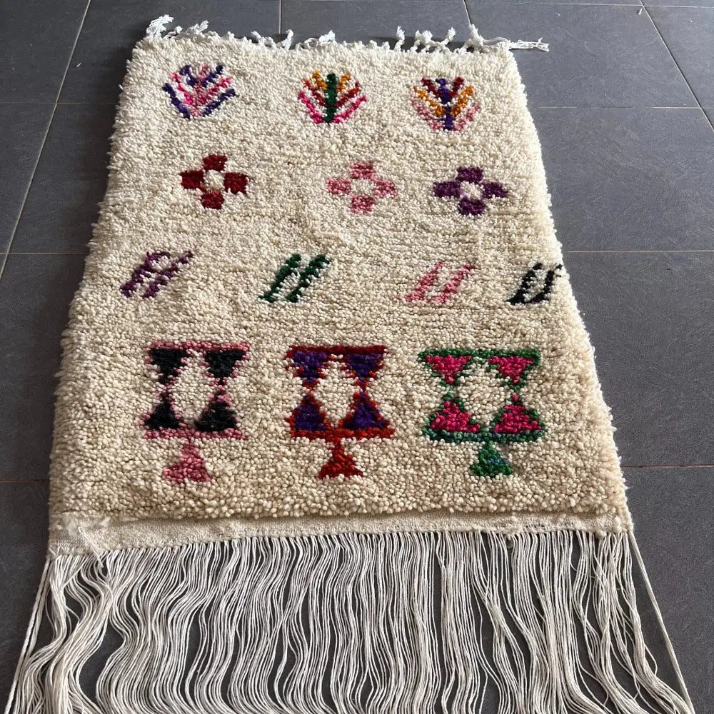 DecorBites™ Moroccan Handmade Small Beni Ouarain rug 1.10m / 80cm