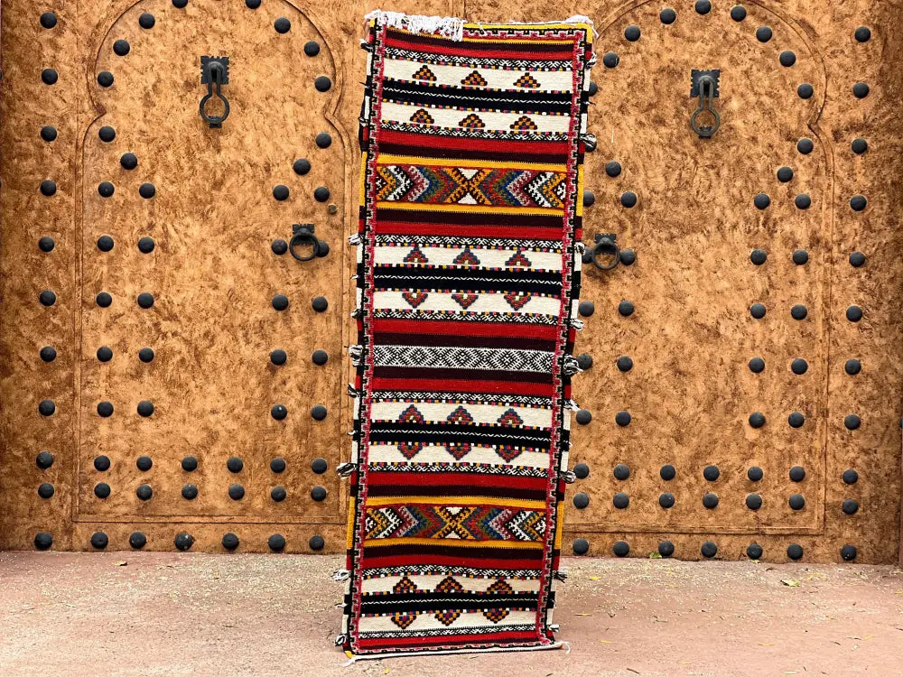 DecorBites™ Moroccan Handmade Taznakht rug - 200cm x 60 cm