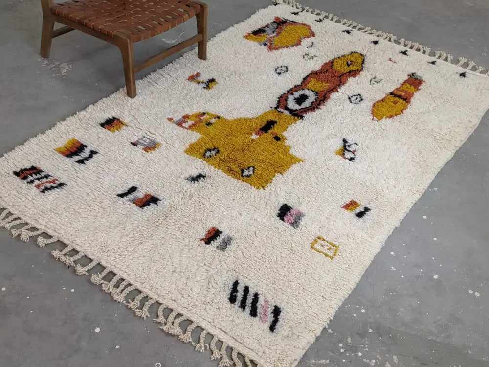 سجادة أزلال مغربية تقليدية مصنوعة يدويًا من DecorBites™ مقاس 242 × 154 سم