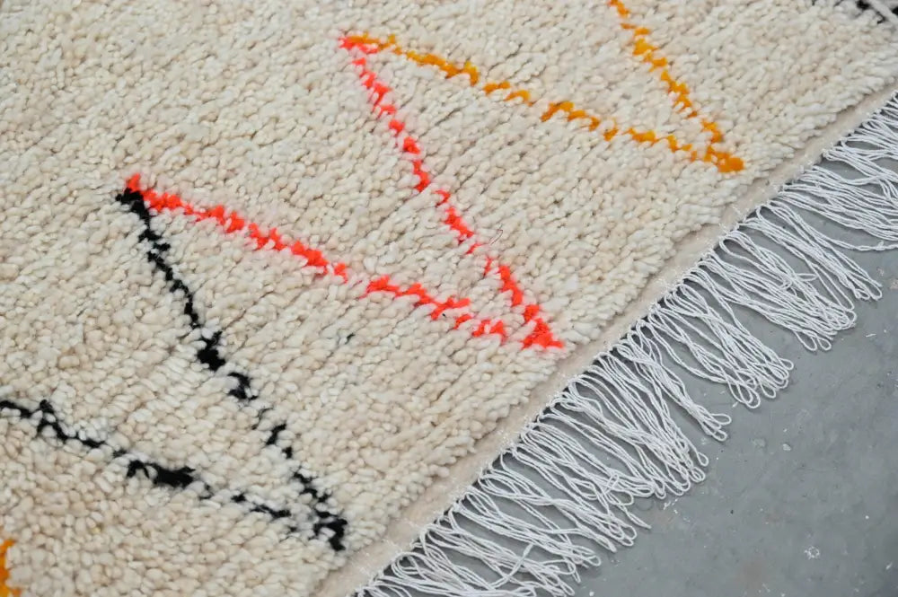 DecorBites™ Moroccan Handmade Traditional Azilal Rug 253 X 154 Cm