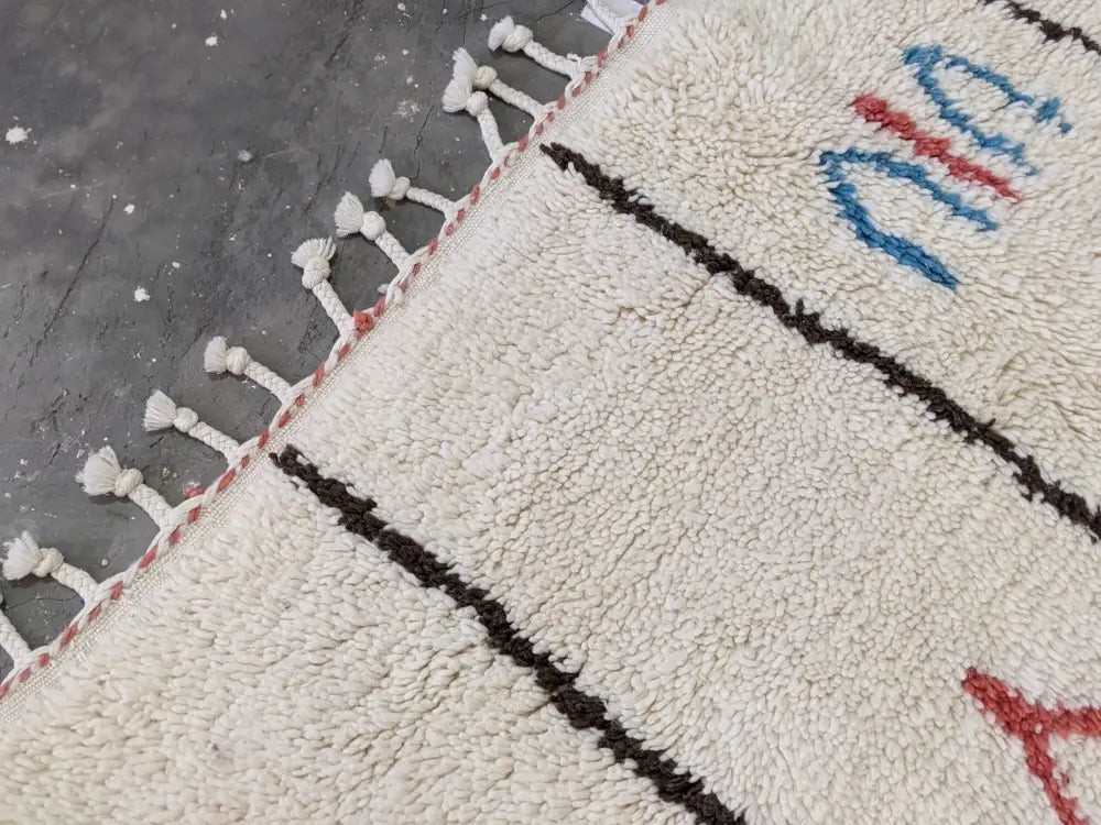 DecorBites™ Moroccan Handmade Traditional Azilal Rug 253 X 165 Cm