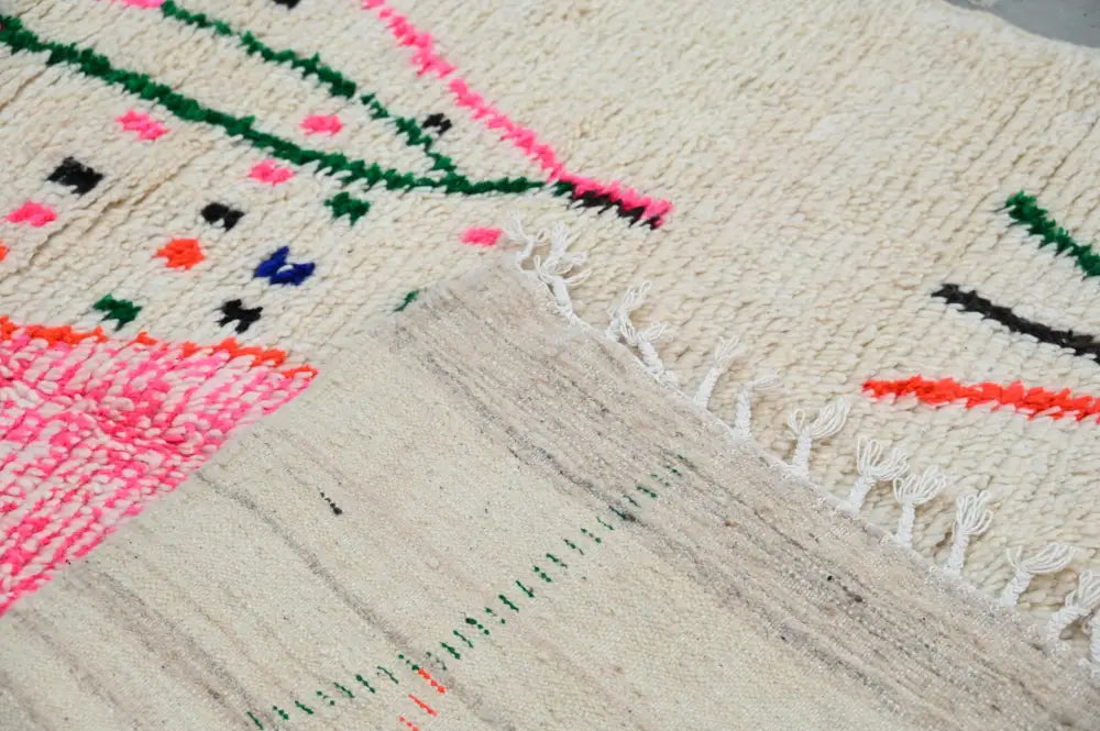 DecorBites™ Moroccan Handmade Traditional Azilal Rug 268 X 157 cm