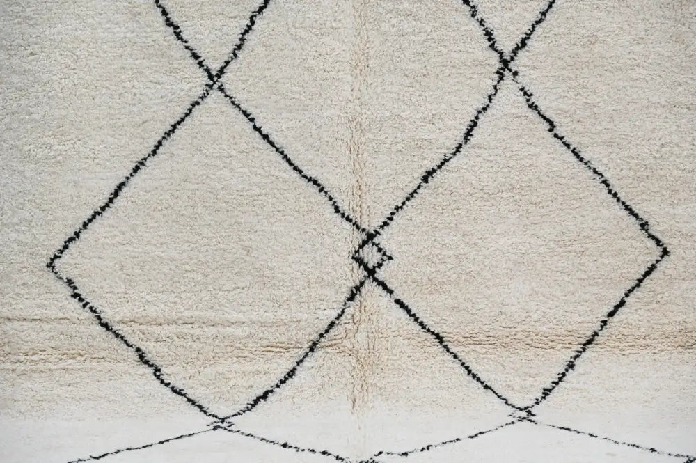 DecorBites™ Moroccan Handmade Traditional Beni Ouarain Carpet 310 X 215 Cm