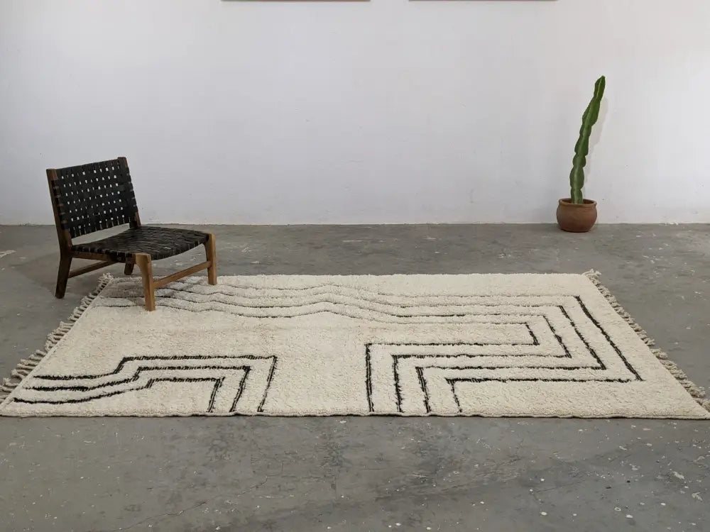DecorBites™ Moroccan Handmade Traditional Beni Ouarain Rug 285 X 194 cm