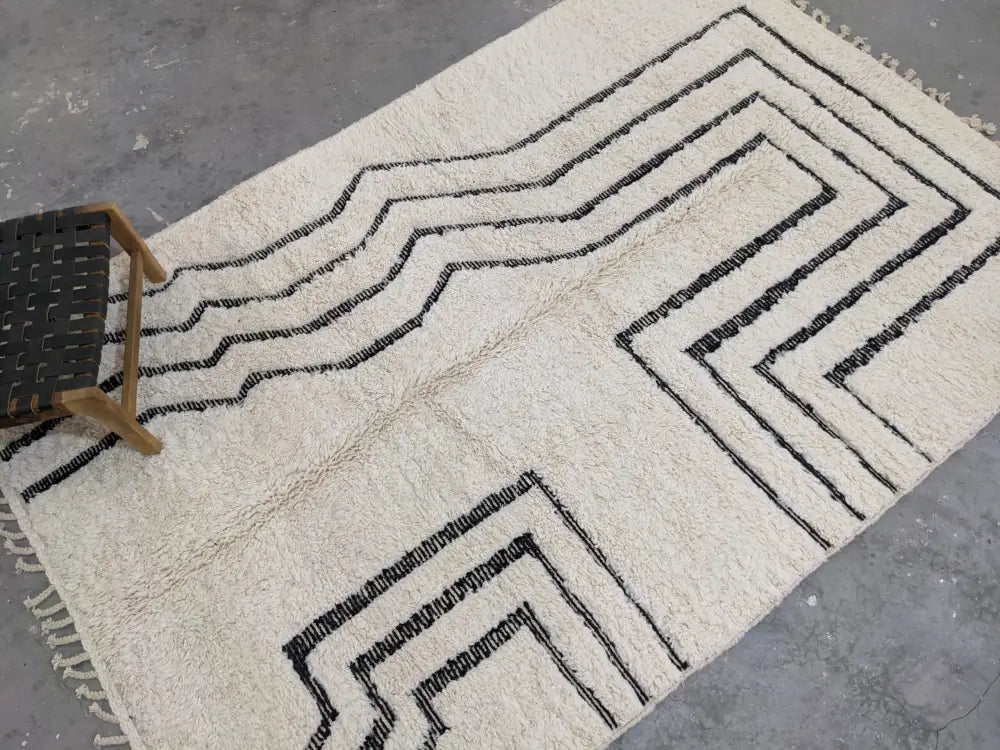 DecorBites™ Moroccan Handmade Traditional Beni Ouarain Rug 285 X 194 cm
