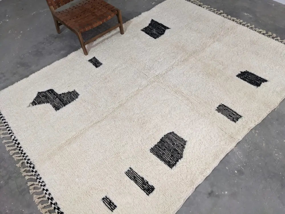 DecorBites™ Moroccan Handmade Traditional Beni Ouarain Rug 290 X 210 Cm