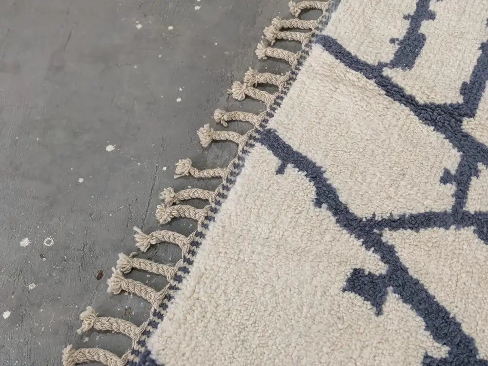 DecorBites™ Moroccan Handmade Traditional Beni Ouarain Rug 297 X 208 Cm