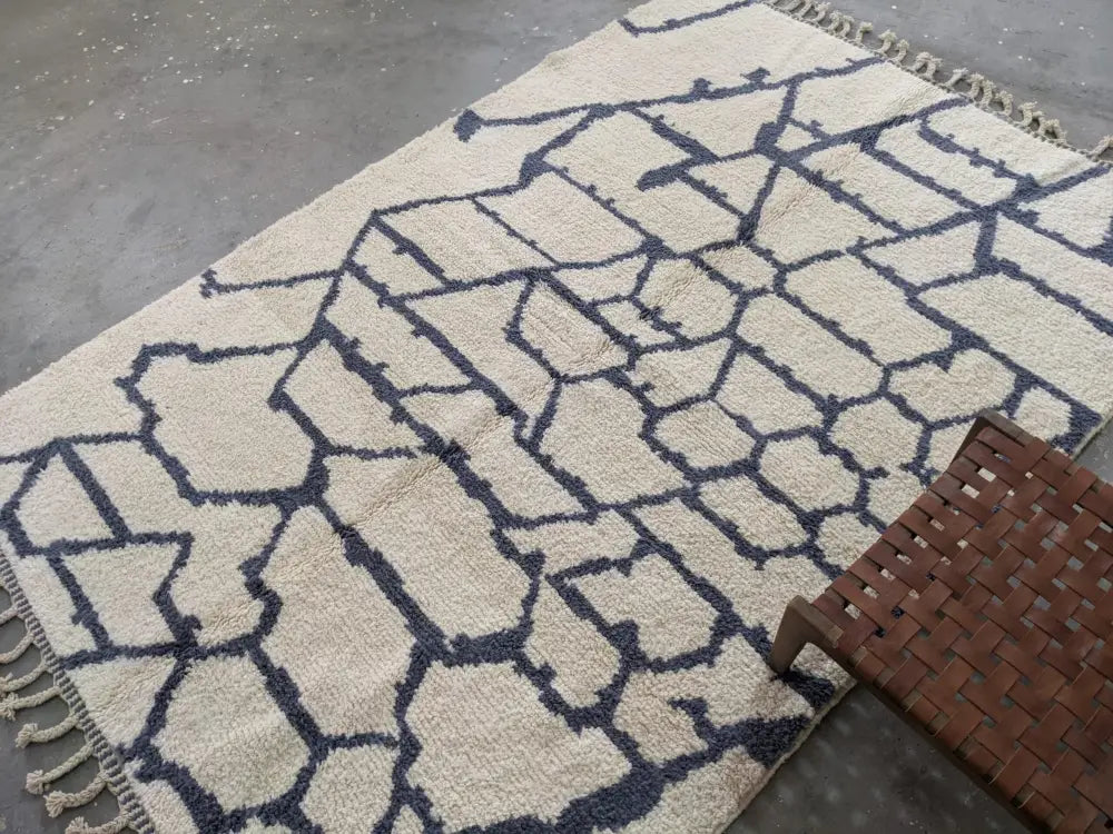 DecorBites™ Moroccan Handmade Traditional Beni Ouarain Rug 297 X 208 Cm