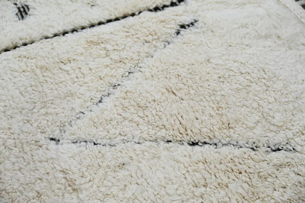 DecorBites™ Moroccan Handmade Traditional Beni Ouarain Rug 300 X 200 Cm