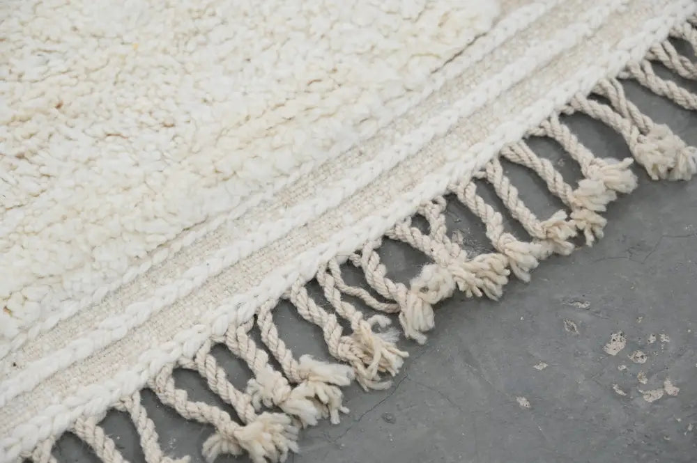 DecorBites™ Moroccan Handmade Traditional Beni Ouarain Rug 300 X 208 Cm