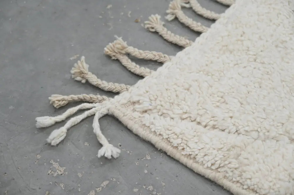 DecorBites™ Moroccan Handmade Traditional Beni Ouarain Rug 302 X 200 Cm