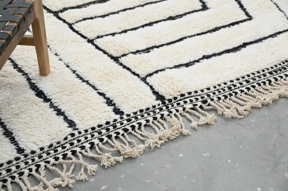 DecorBites™ Moroccan Handmade Traditional Beni Ouarain Rug 304 X 210 cm