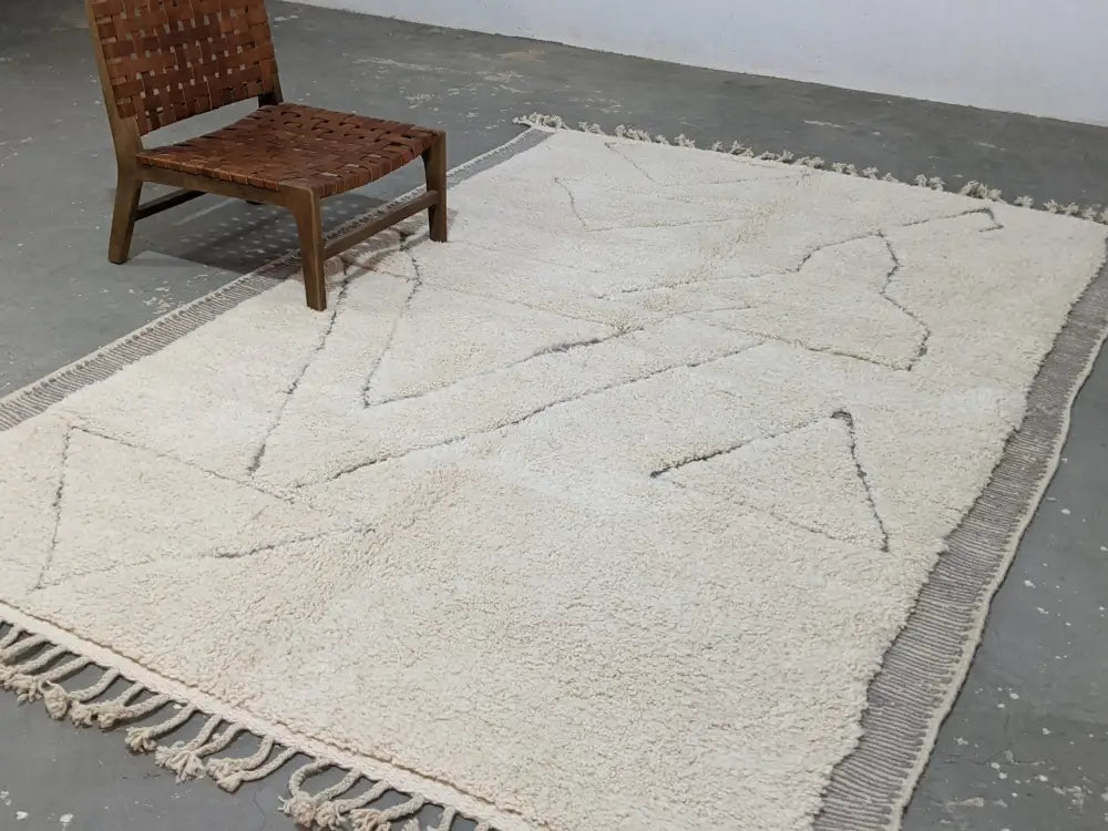 DecorBites™ Moroccan Handmade Traditional Beni Ouarain Rug 305 X 204 Cm