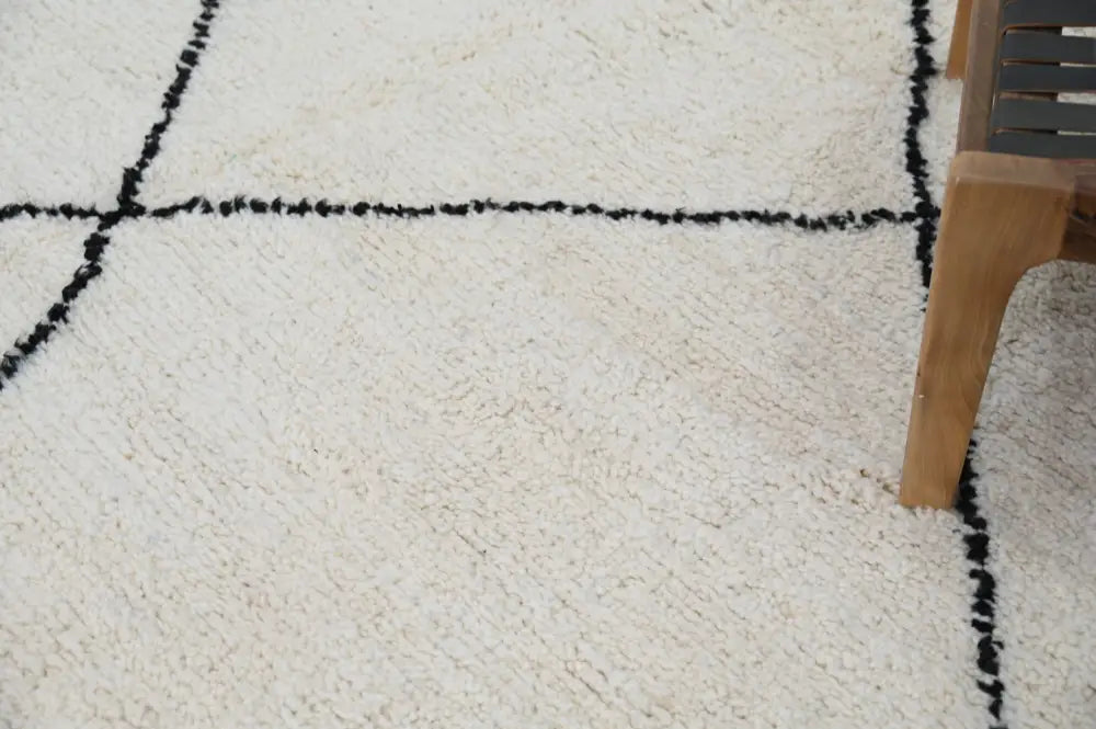DecorBites™ Moroccan Handmade Traditional Beni Ouarain Rug 309 X 204 Cm