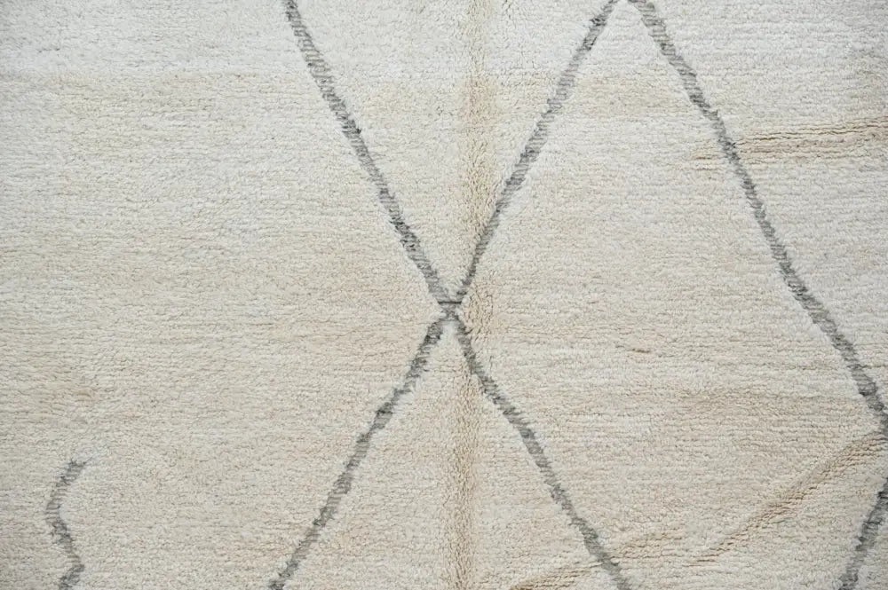 DecorBites™ Moroccan Handmade Traditional Berber Rug Beni Ouarain 303 X 212 Cm