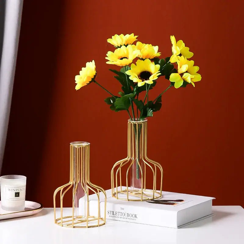 DecorBites™ Nordic Golden Iron Hydroponic Table Vase