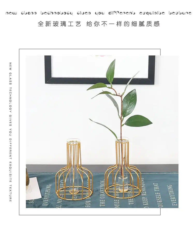 DecorBites™ Nordic Iron Golden Hydroponic Vase with Dried Flowers