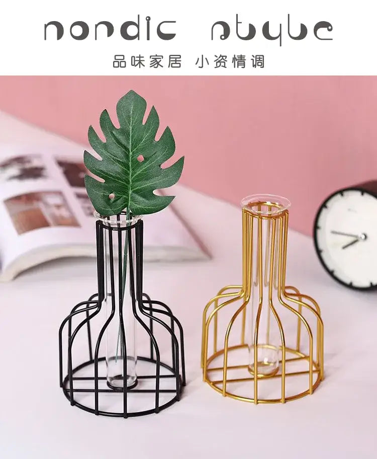 DecorBites™ Nordic Iron Golden Hydroponic Vase with Dried Flowers