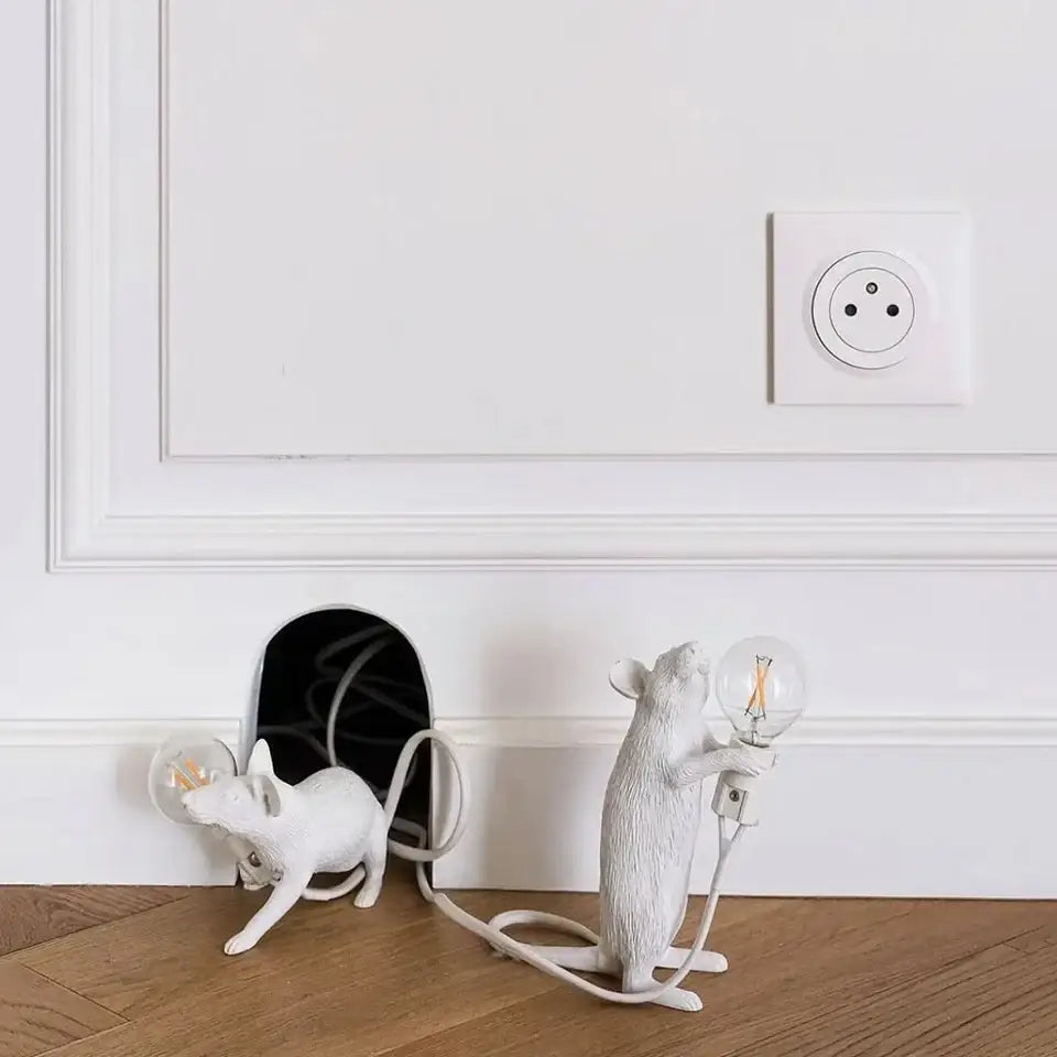 DecorBites™ Nordic Mouse LED Table Lamp