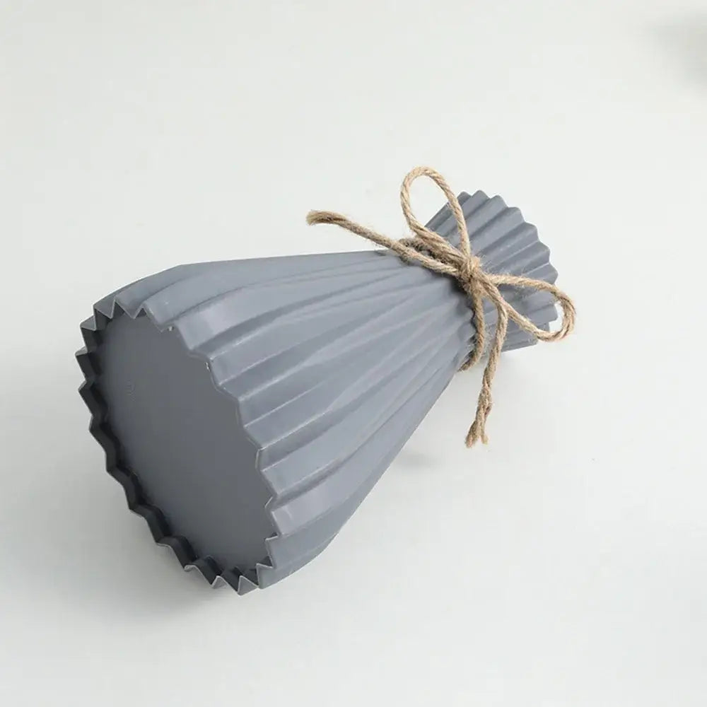 DecorBites™ Origami Style European Plastic Flower Vase