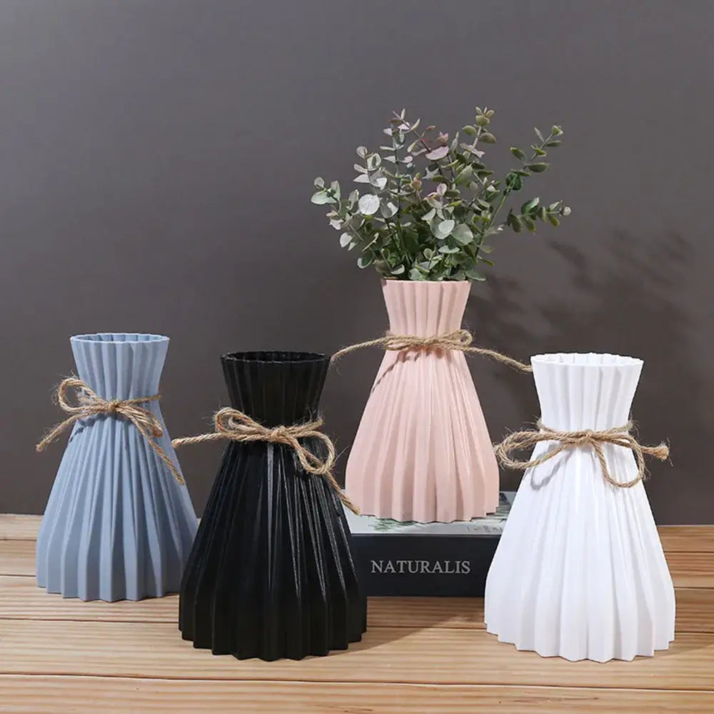 DecorBites™ Origami Style European Plastic Flower Vase
