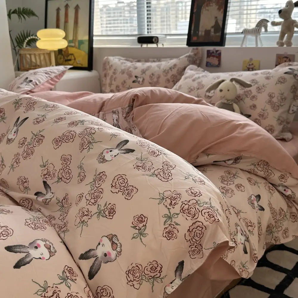 DecorBites™ Pink Floral Bedding Set - Queen Size