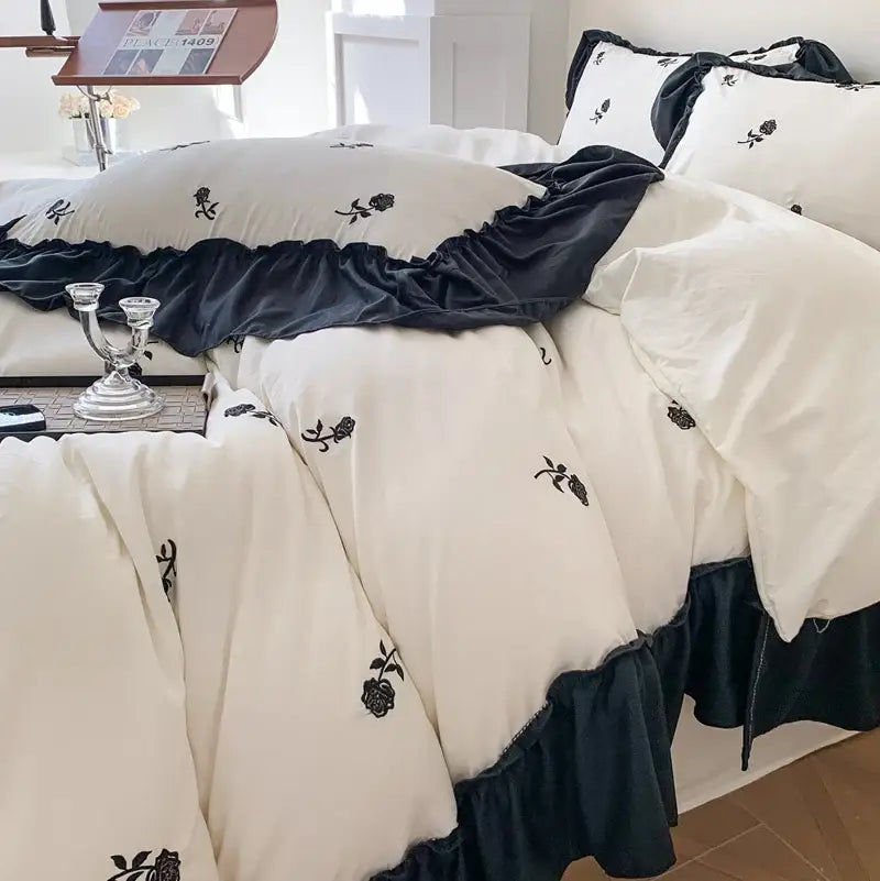 DecorBites™ Rose Embroidered Duvet Cover Set, Princess Style
