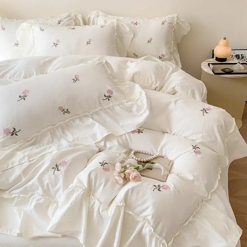 DecorBites™ Rose Embroidered Duvet Set - Princess Style