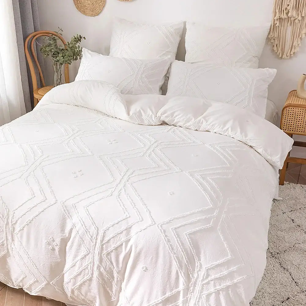 DecorBites™ Soft Tufted Microfiber Duvet Cover Set
