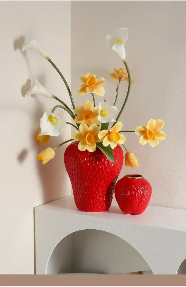 DecorBites™ Strawberry Cartoon Flower Vase for Home Décor