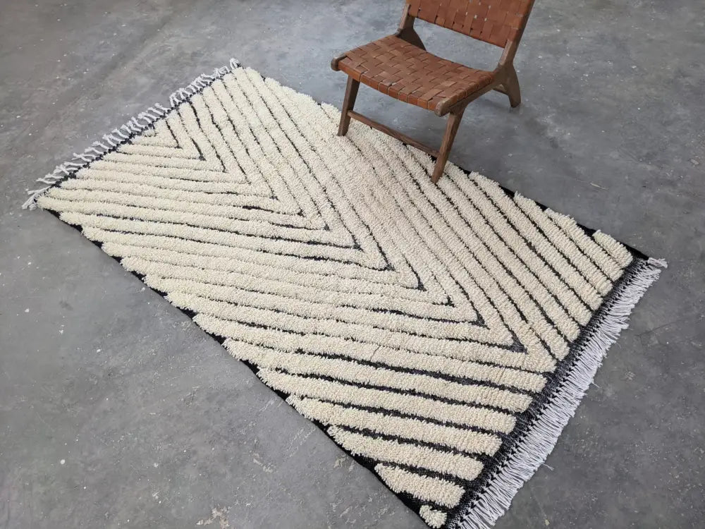DecorBites™ Tapis traditionnel Beni Ouarain 245 X 146 Cm