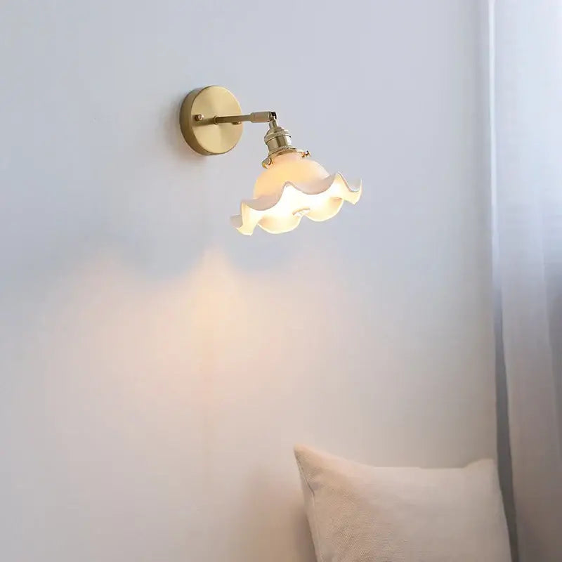Elegant gold ruffled ceramic led wall light bedroom sconce