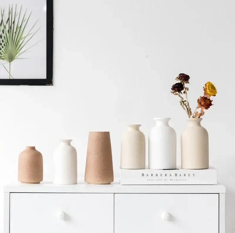 Minimalist white & terracotta decorbites ceramic vase dining room decor