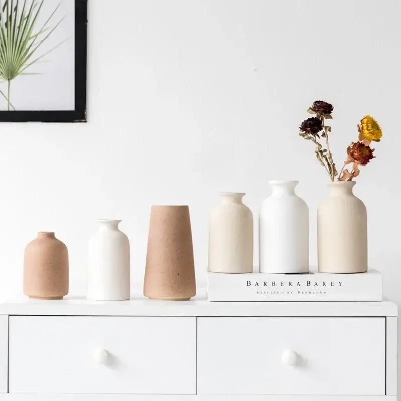 Minimalist white & terracotta decorbites ceramic vase dining room decor