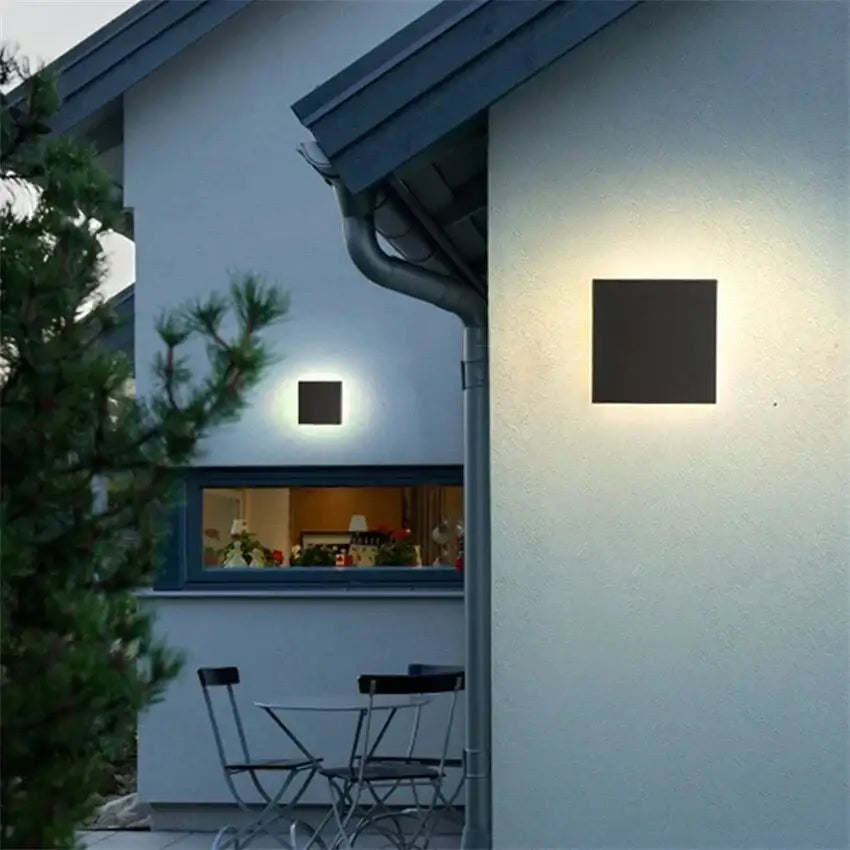 Modern black circular waterproof wall lamp bedroom three disc set