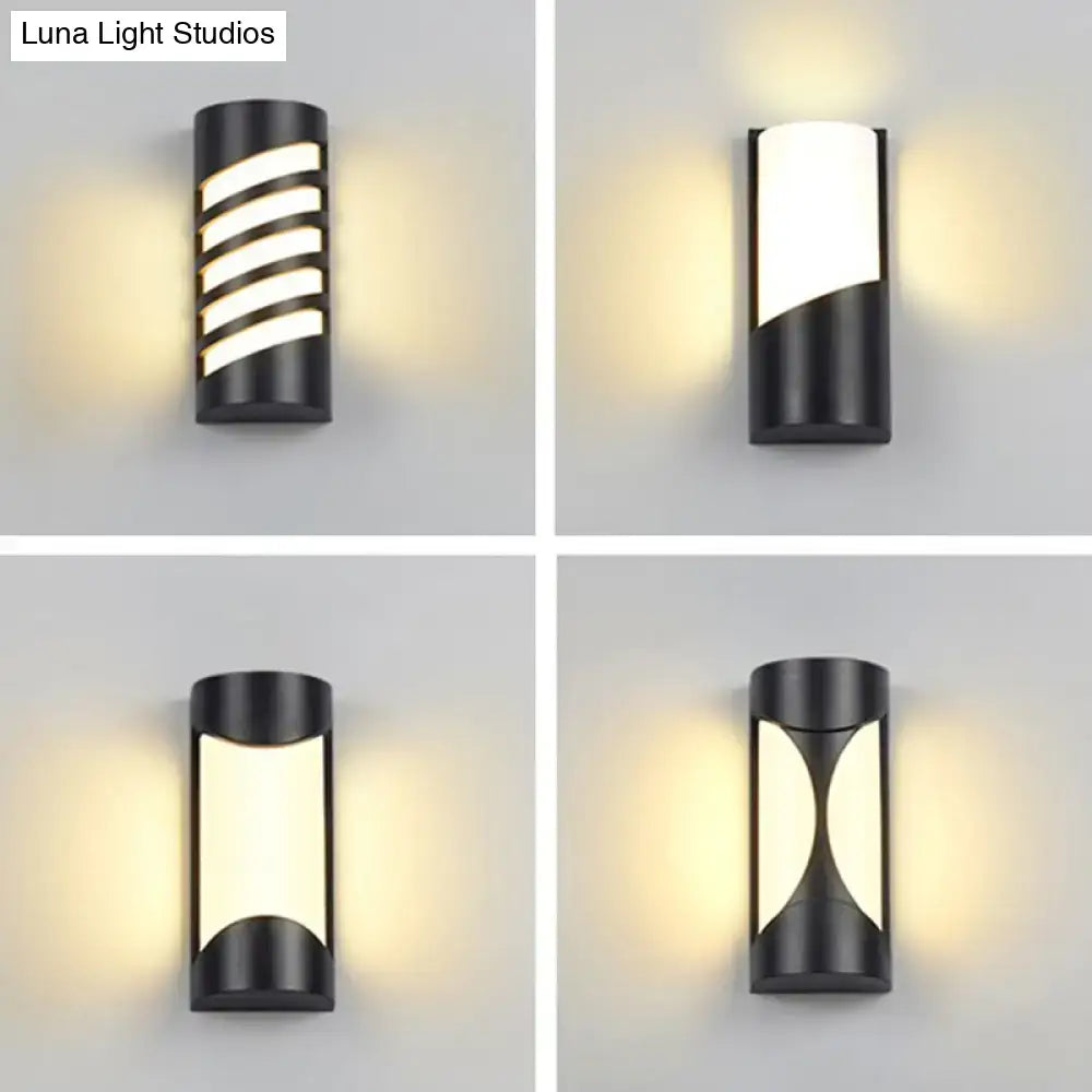 Modern black curved outdoor wall sconce – patio led light