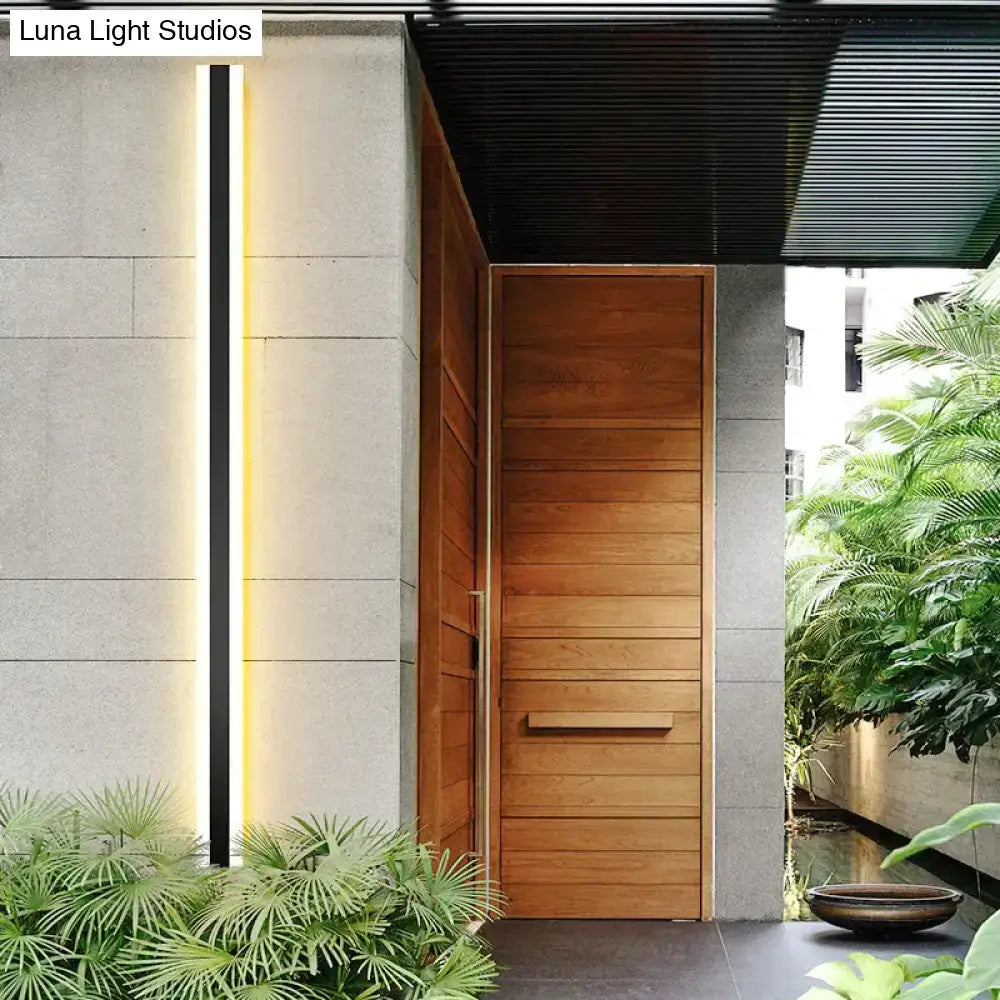 Modern black vertical led wall sconce living room ip65 waterproof