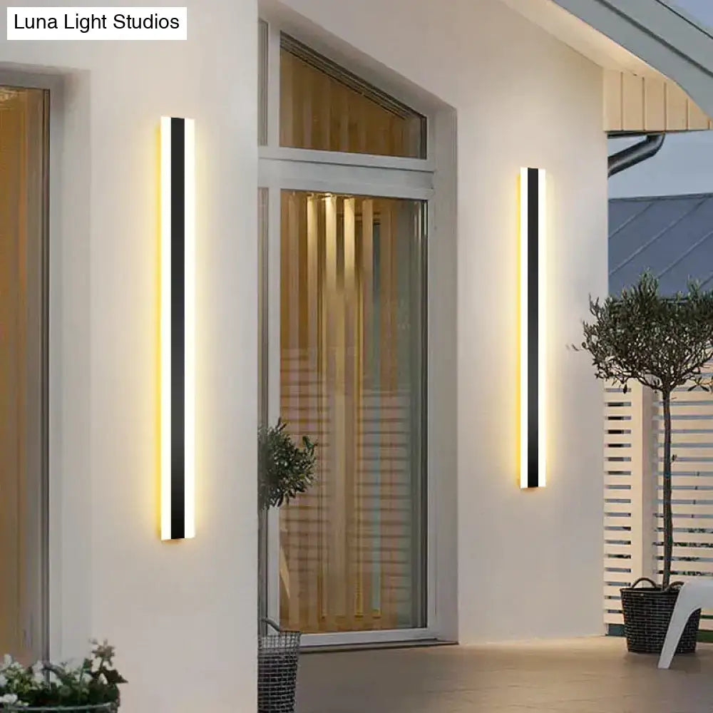 Modern black vertical led wall sconce living room ip65 waterproof