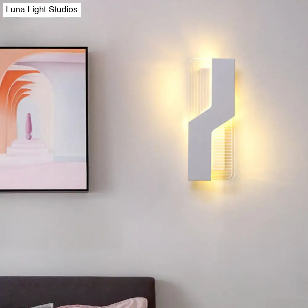 Modern black & white angular led wall mount light bedroom sconce