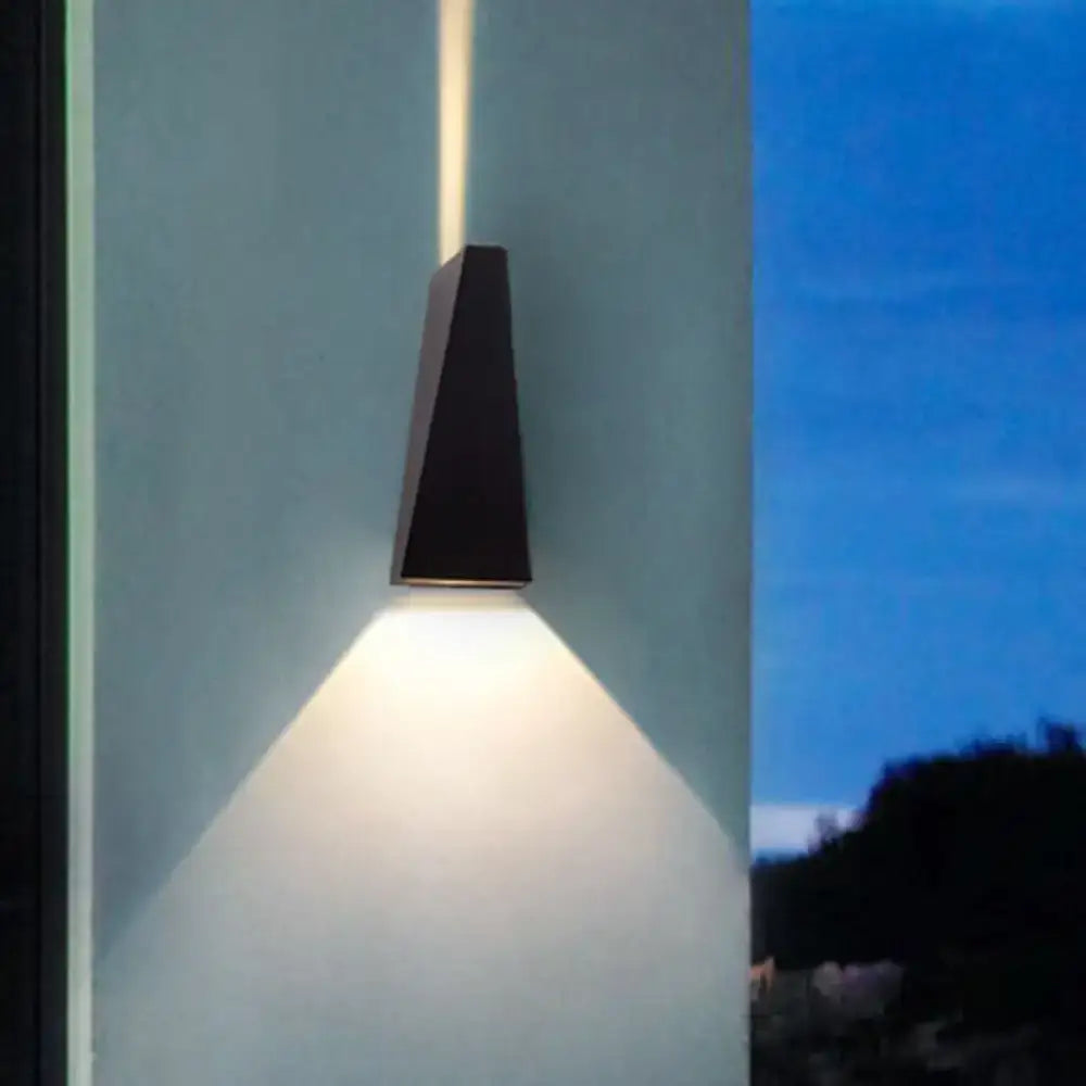 Modern black & white geometric wall sconce bedroom wall lamp