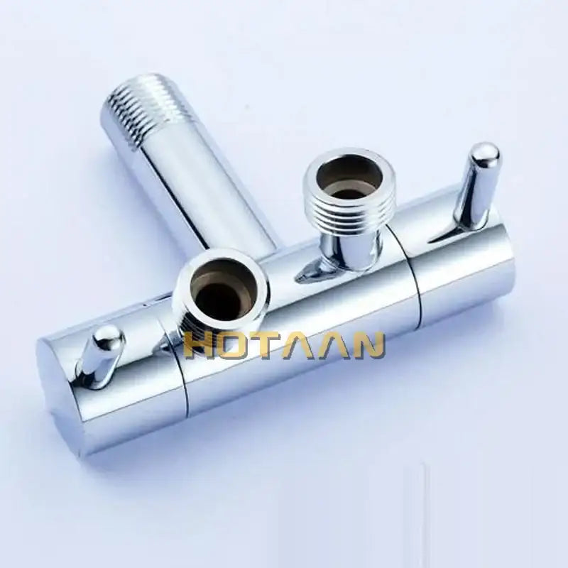 صنبور حديقة يركب على الحائط من الكروم النحاسي بمقبض مزدوج حديث