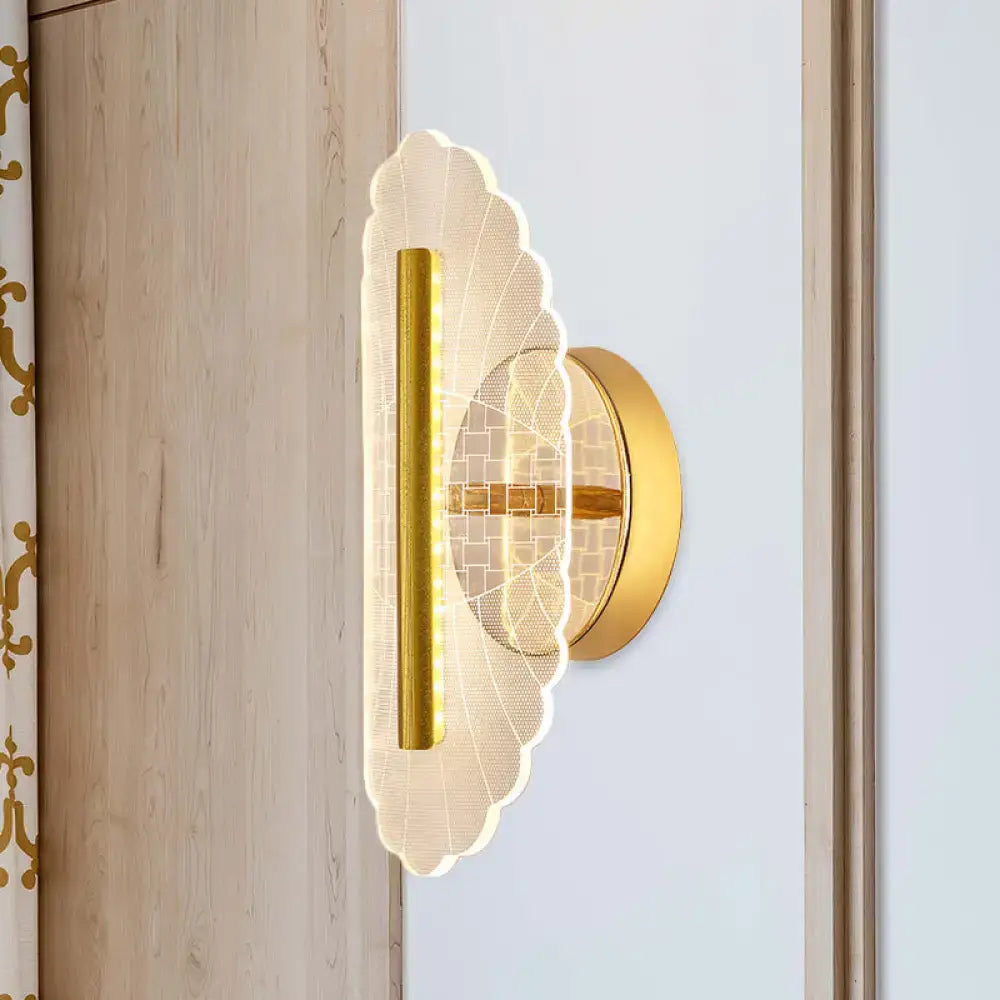 Modern geometric gold sconce light – living room grid pattern