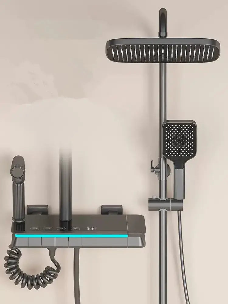 طقم صنبور دش نحاسي أسود مطفأ حديث مع شاشة LED للحمام
