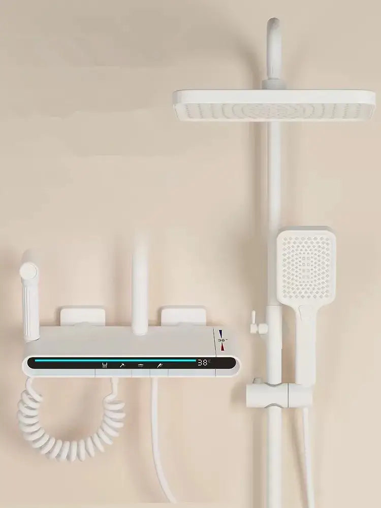طقم صنبور دش نحاسي أسود مطفأ حديث مع شاشة LED للحمام