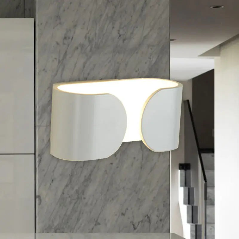 Modern white curved led wall light bedroom ambient sconce