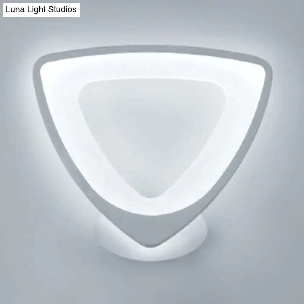 Modern white heart led wall sconce – bedroom minimalist light