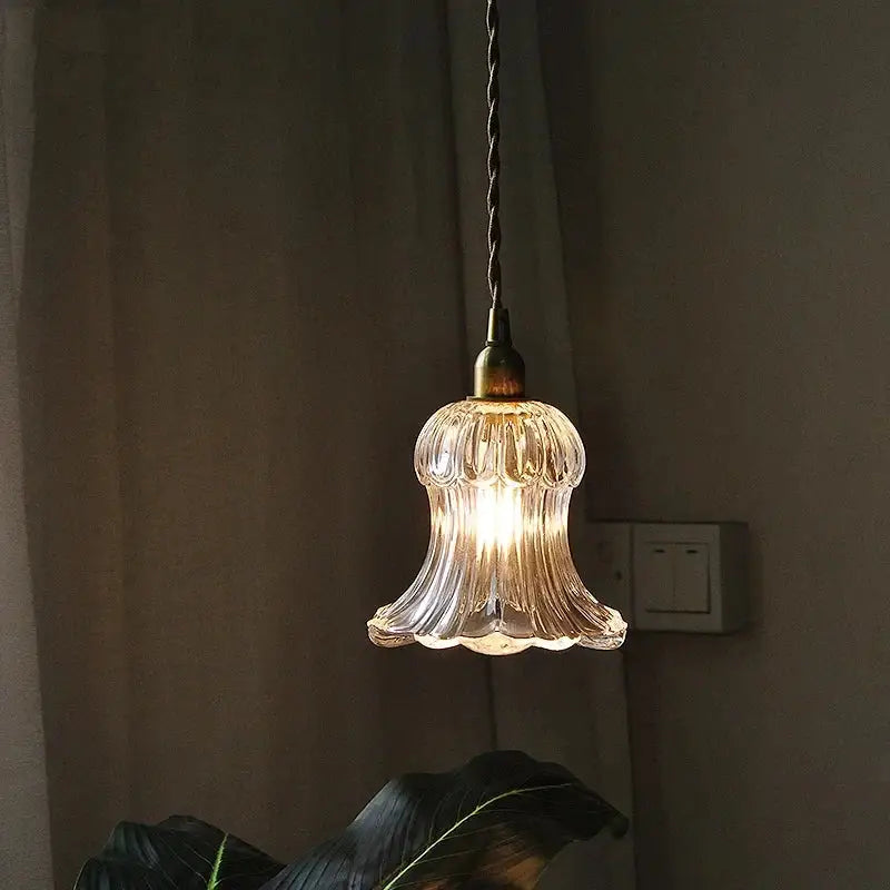 Nordic brass and ribbed glass pendant light fixture kitchen hanging lamp