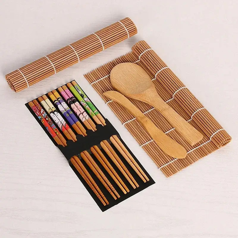 Patterned bamboo sushi maker set with knife and spoon kitchen kit