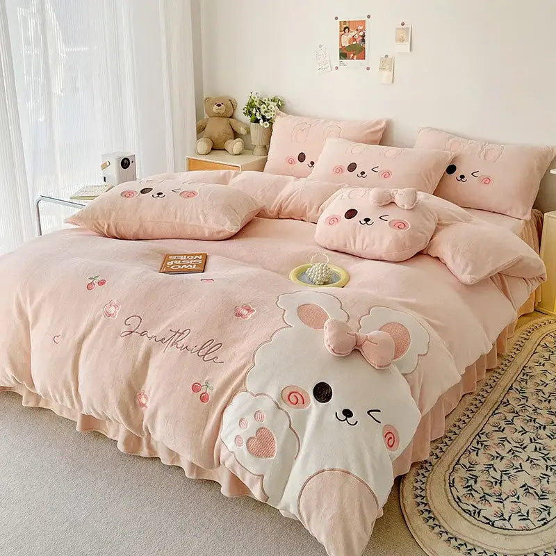 Pink cartoon rabbit applique bedding set for bedroom comfort